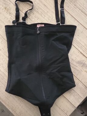 Black Supportive Shapewear Bodysuit with Front Zipper